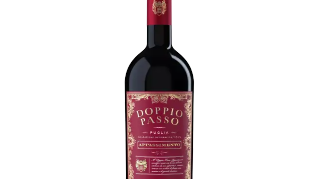 Flasche Doppio Passo Appassimento Wein aus Apulien, Italien. Ein vollmundiger Rotwein mit intensiven Aromen.